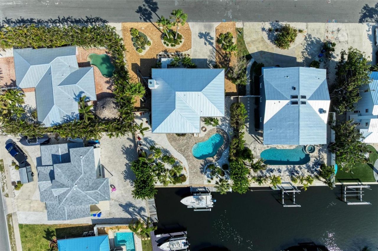 526 Loquat Drive, Anna Maria, FL 34216 Photo