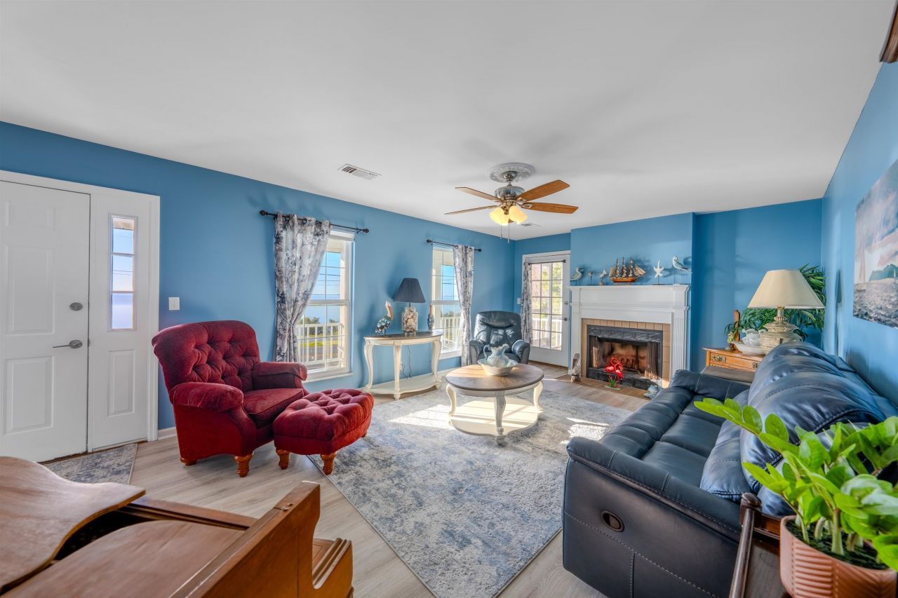 1617 E Highway 98, Carrabelle, FL 32322 Photo