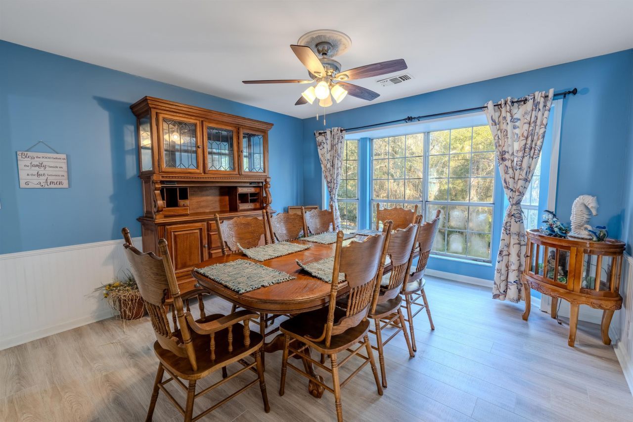 1617 E Highway 98, Carrabelle, FL 32322 Photo