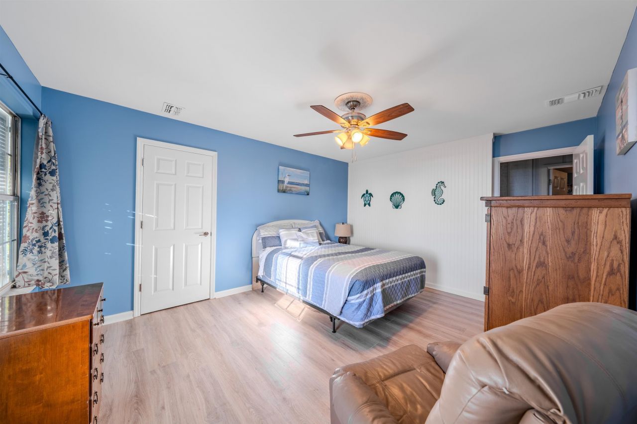 1617 E Highway 98, Carrabelle, FL 32322 Photo