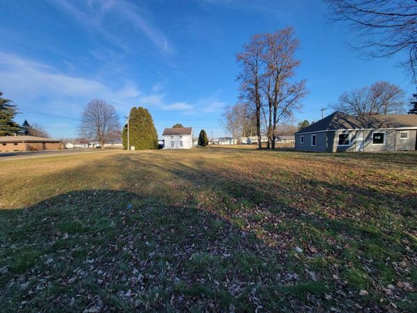 VL Farwell Ave, Sturgis, MI 49091