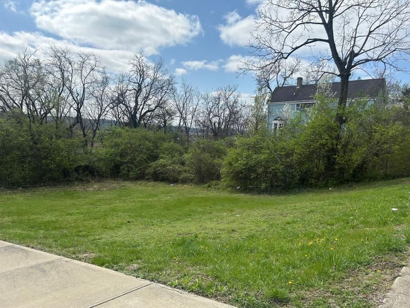 4389 Eastern Avenue, Cincinnati, OH 45226 Photo 3