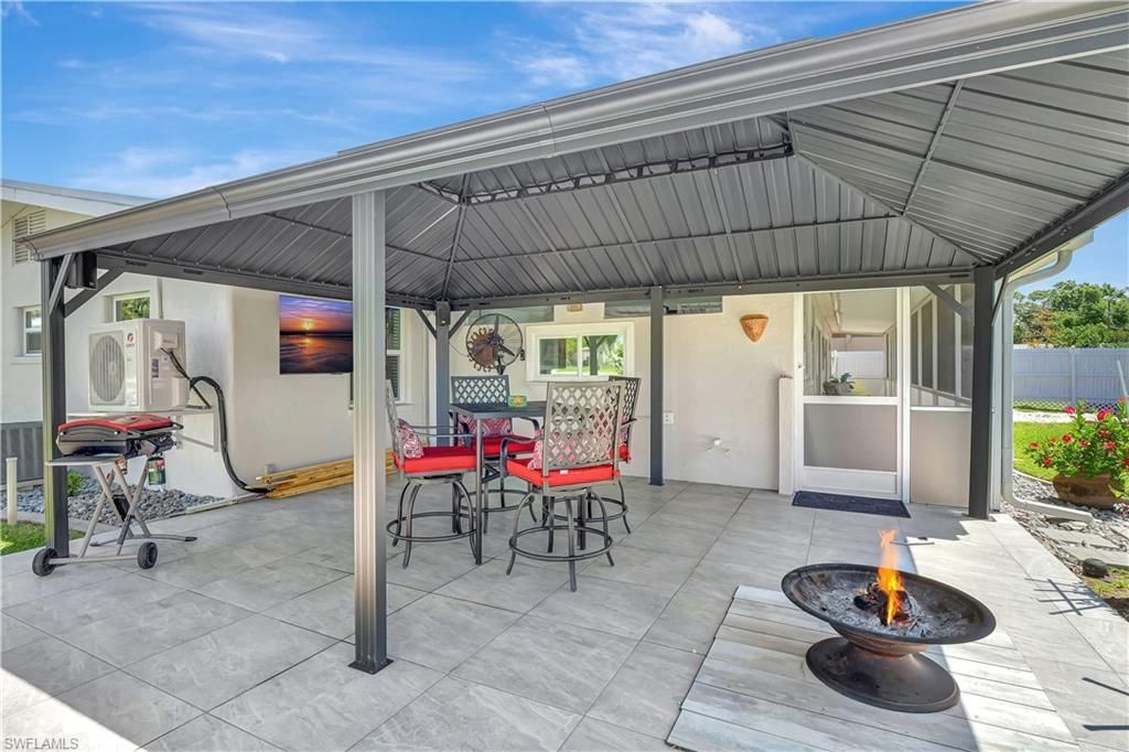 1230 Betmar Blvd, North Fort Myers, FL 33903 Photo