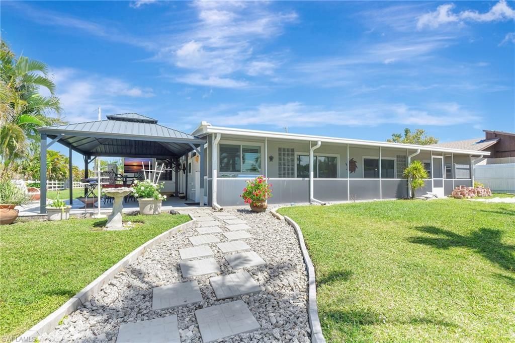 1230 Betmar Blvd, North Fort Myers, FL 33903 Photo