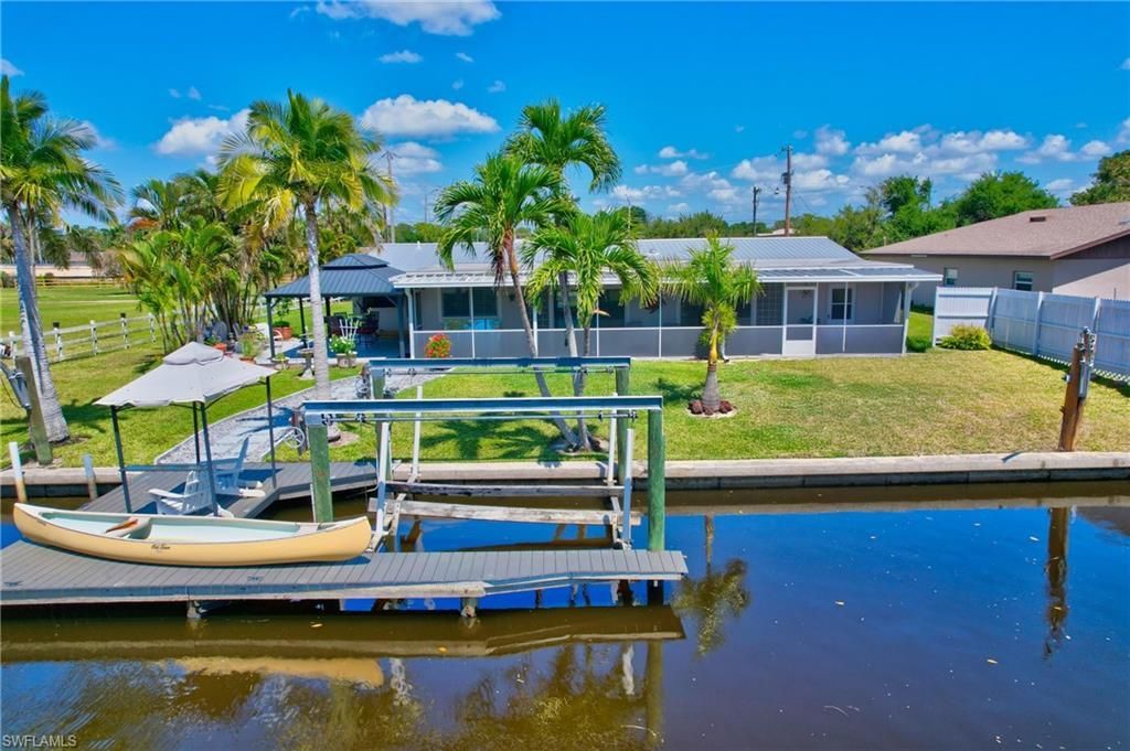 1230 Betmar Blvd, North Fort Myers, FL 33903 Photo