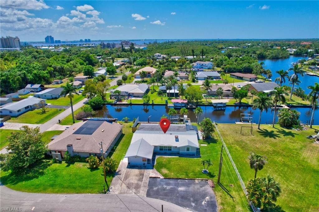 1230 Betmar Blvd, North Fort Myers, FL 33903 Photo