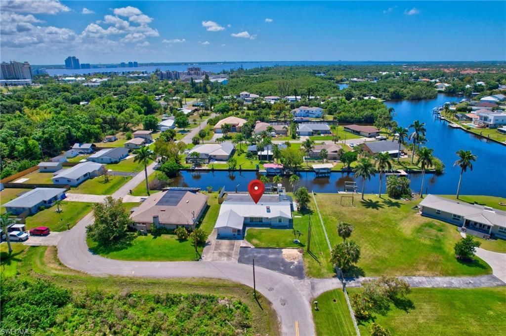 1230 Betmar Blvd, North Fort Myers, FL 33903 Photo