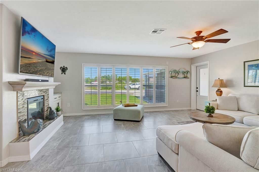 1230 Betmar Blvd, North Fort Myers, FL 33903 Photo