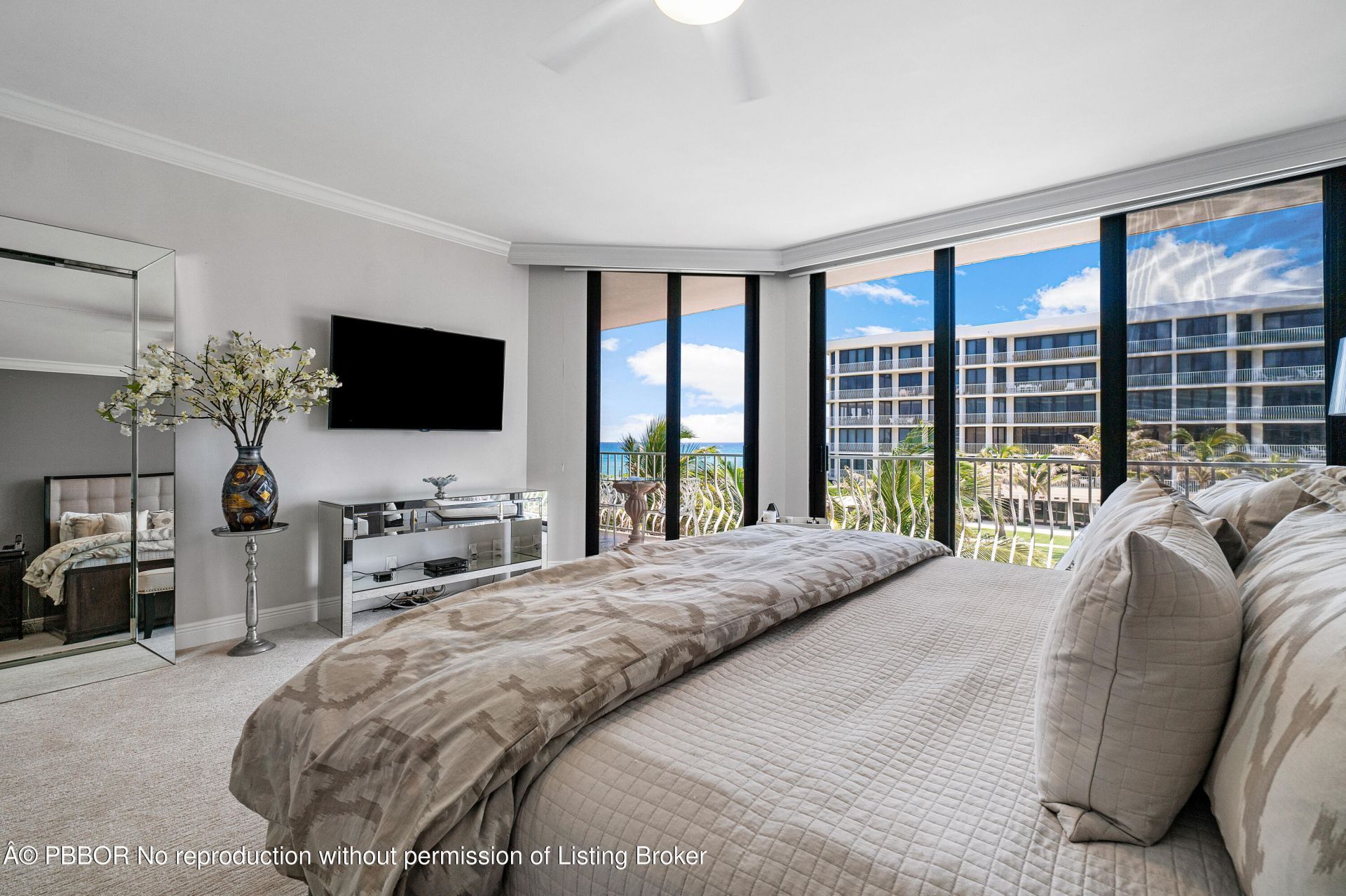 2000 S Ocean Boulevard, Unit 208N, Palm Beach, FL 33480 Photo