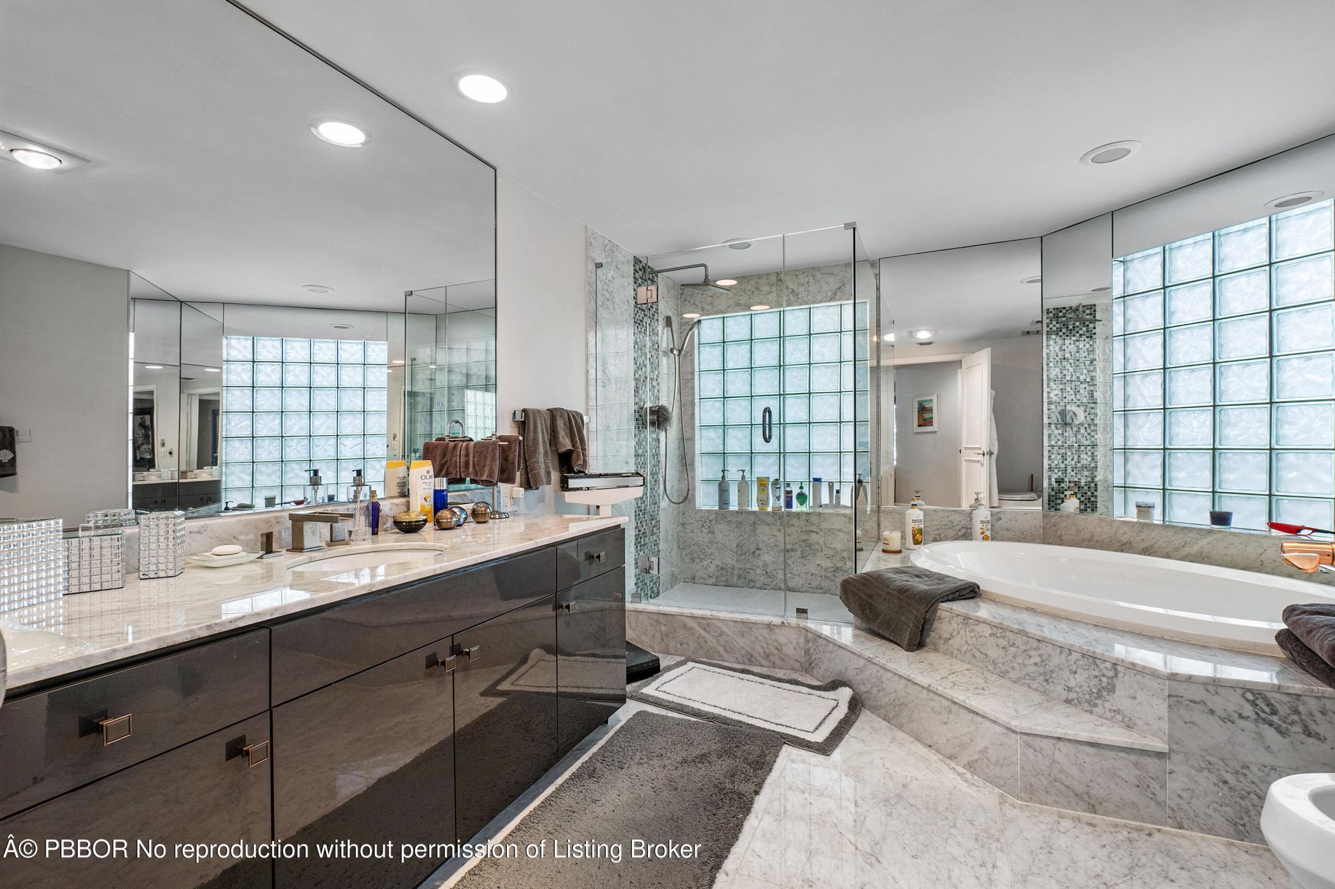 2000 S Ocean Boulevard, Unit 208N, Palm Beach, FL 33480 Photo