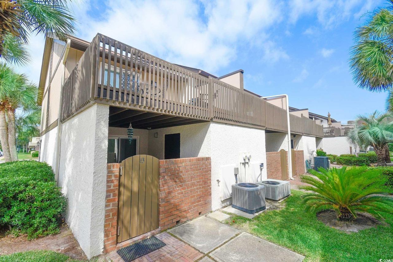 10200 Lake Shore Dr. Photo 30