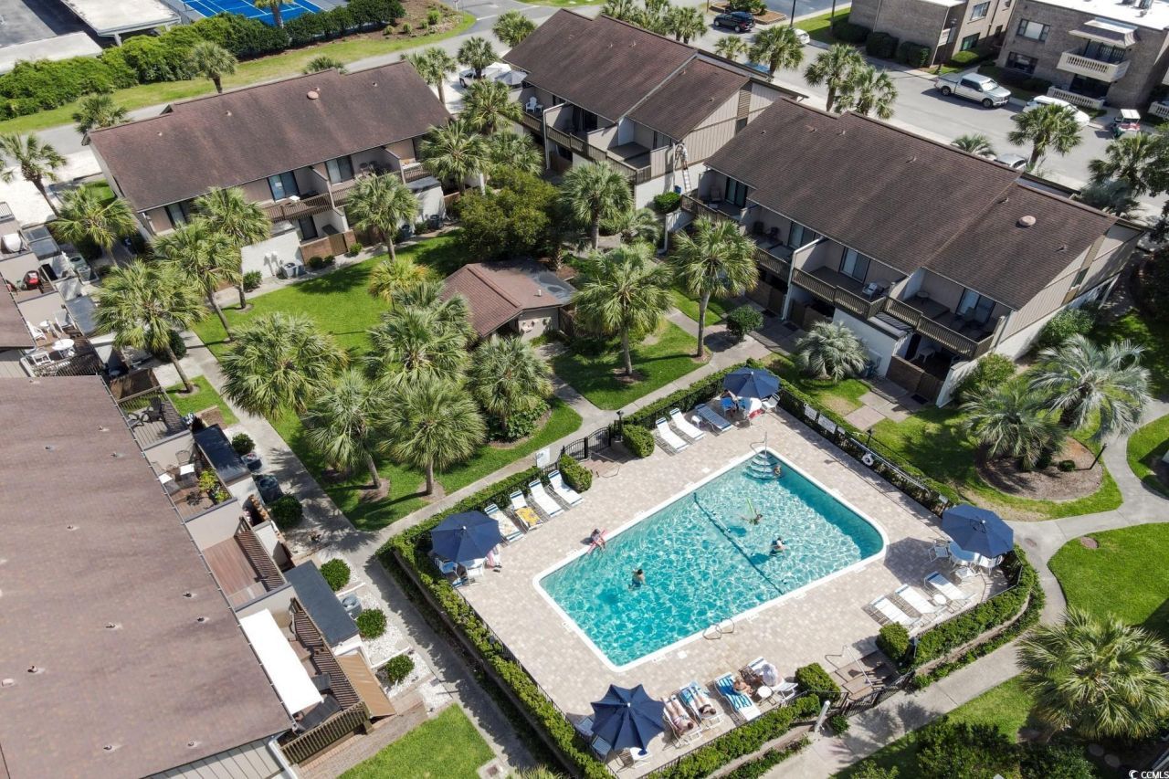 10200 Lake Shore Dr. Photo 39