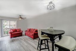 10200 Lake Shore Dr. photo 4