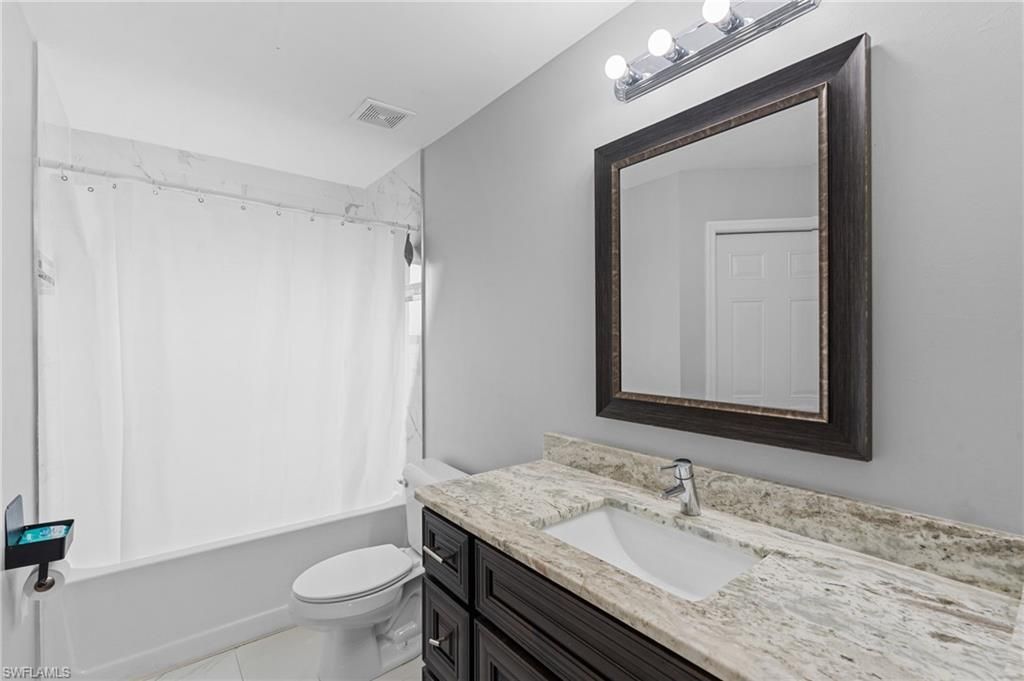 4017 7th St Sw, Lehigh Acres, FL 33976 Photo