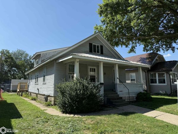 1821 Summer Street, Burlington, IA 52601