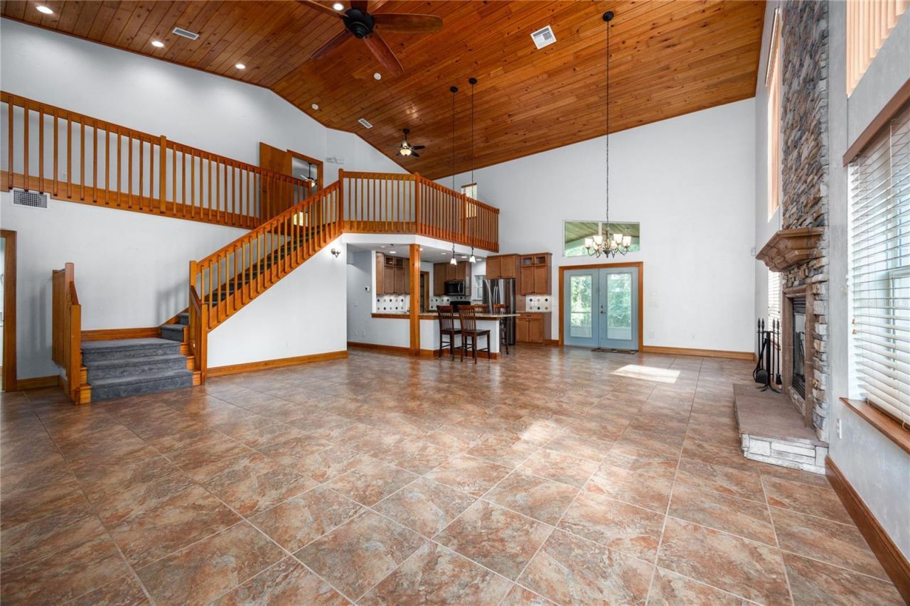 6622 NW 18th Avenue, Gainesville, FL 32605 Photo