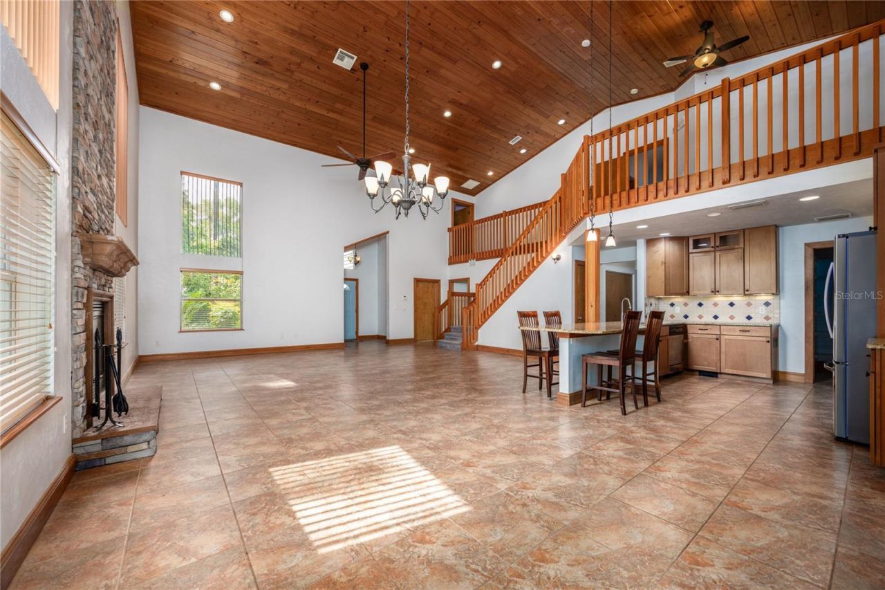 6622 NW 18th Avenue, Gainesville, FL 32605 Photo