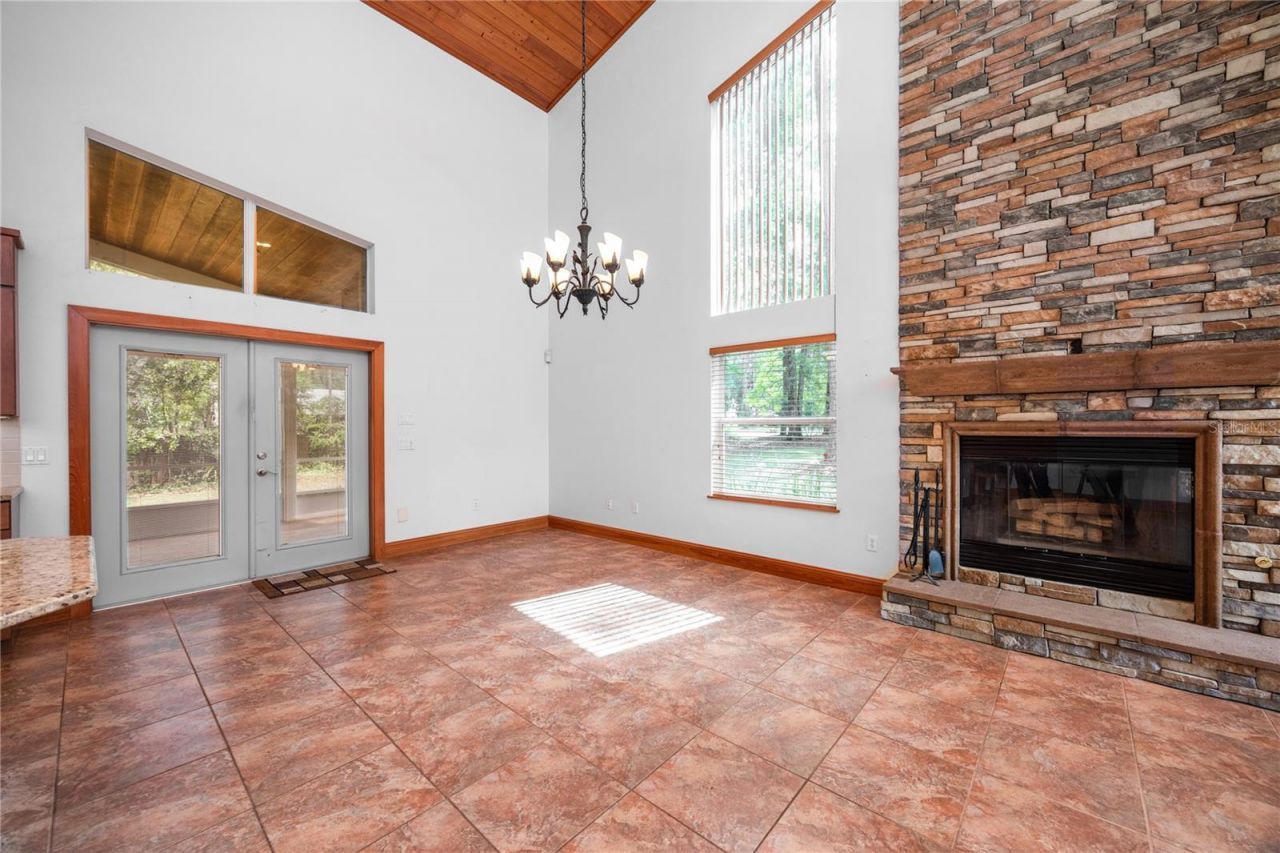 6622 NW 18th Avenue, Gainesville, FL 32605 Photo