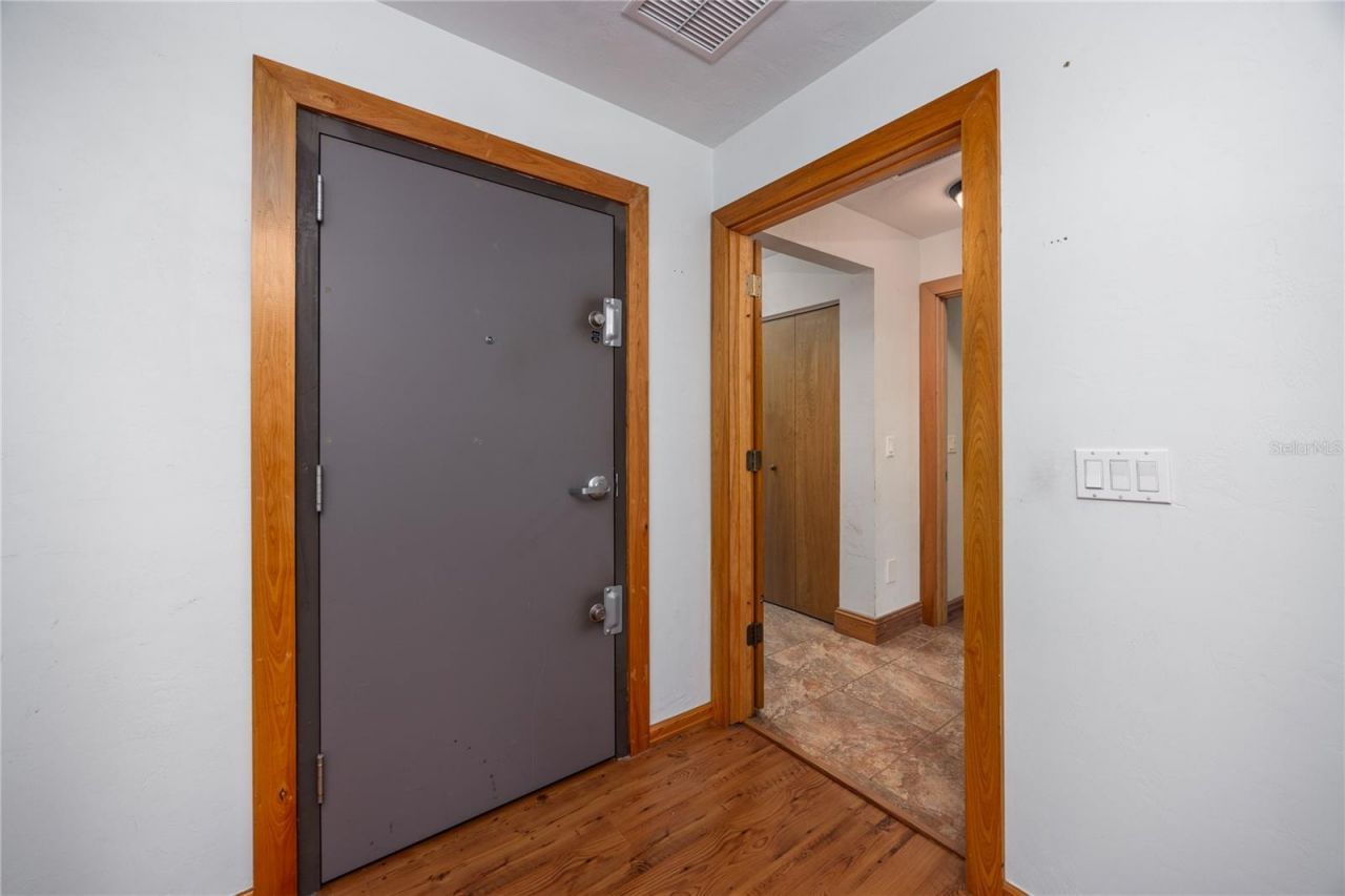 6622 NW 18th Avenue, Gainesville, FL 32605 Photo