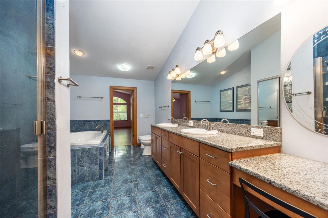 6622 NW 18th Avenue, Gainesville, FL 32605 Photo