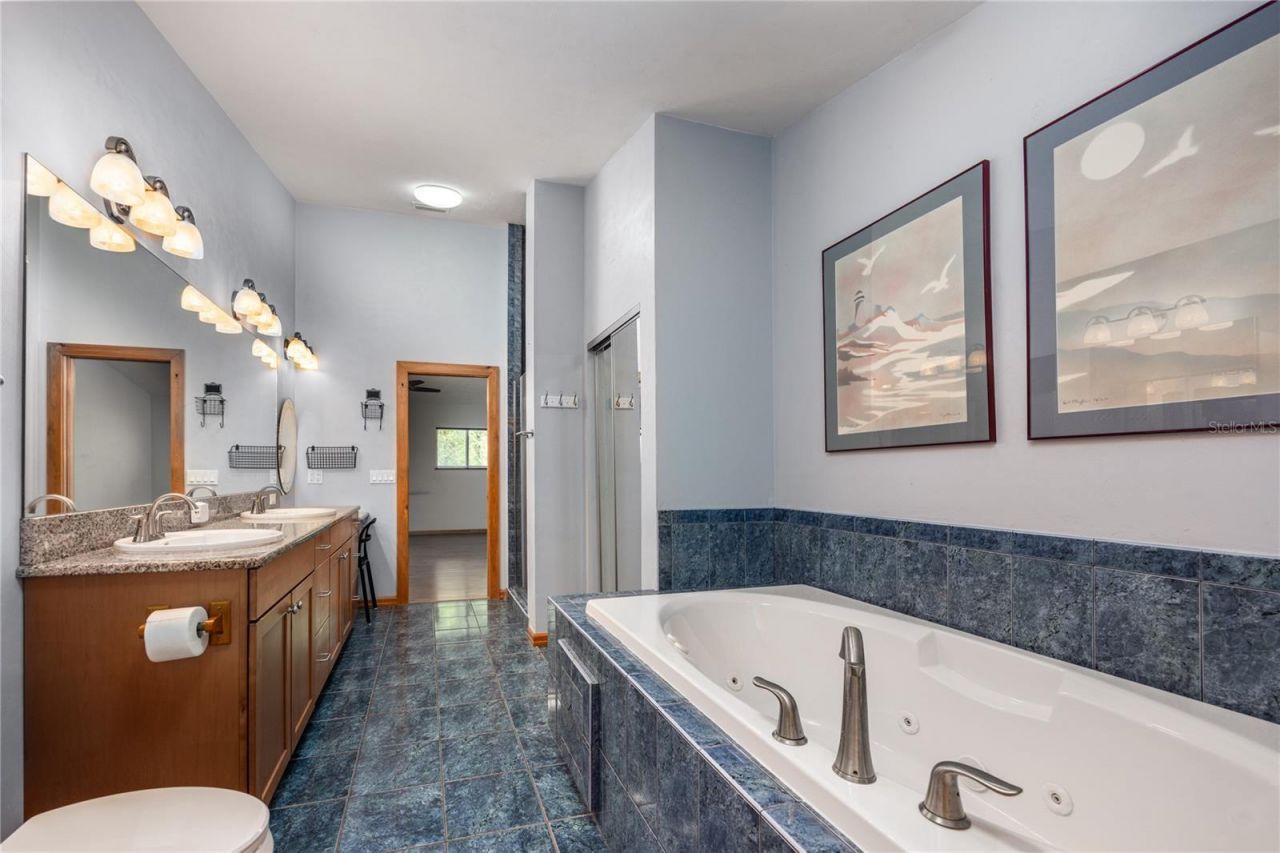 6622 NW 18th Avenue, Gainesville, FL 32605 Photo