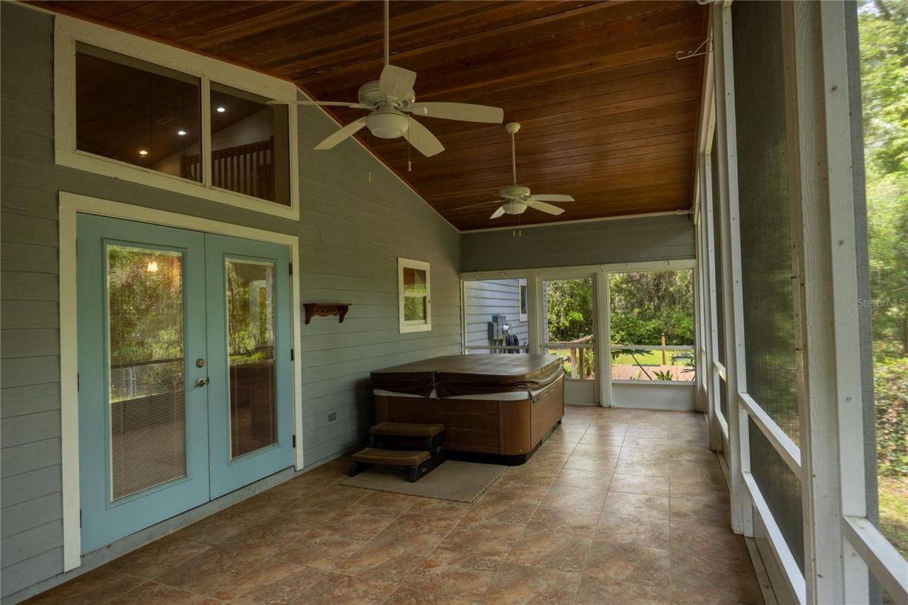 6622 NW 18th Avenue, Gainesville, FL 32605 Photo