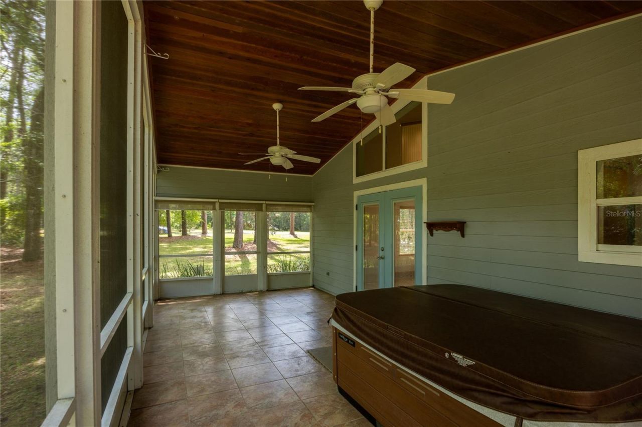 6622 NW 18th Avenue, Gainesville, FL 32605 Photo