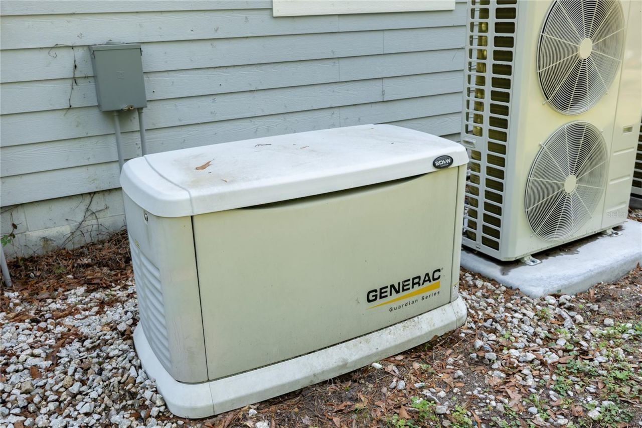 6622 NW 18th Avenue, Gainesville, FL 32605 Photo