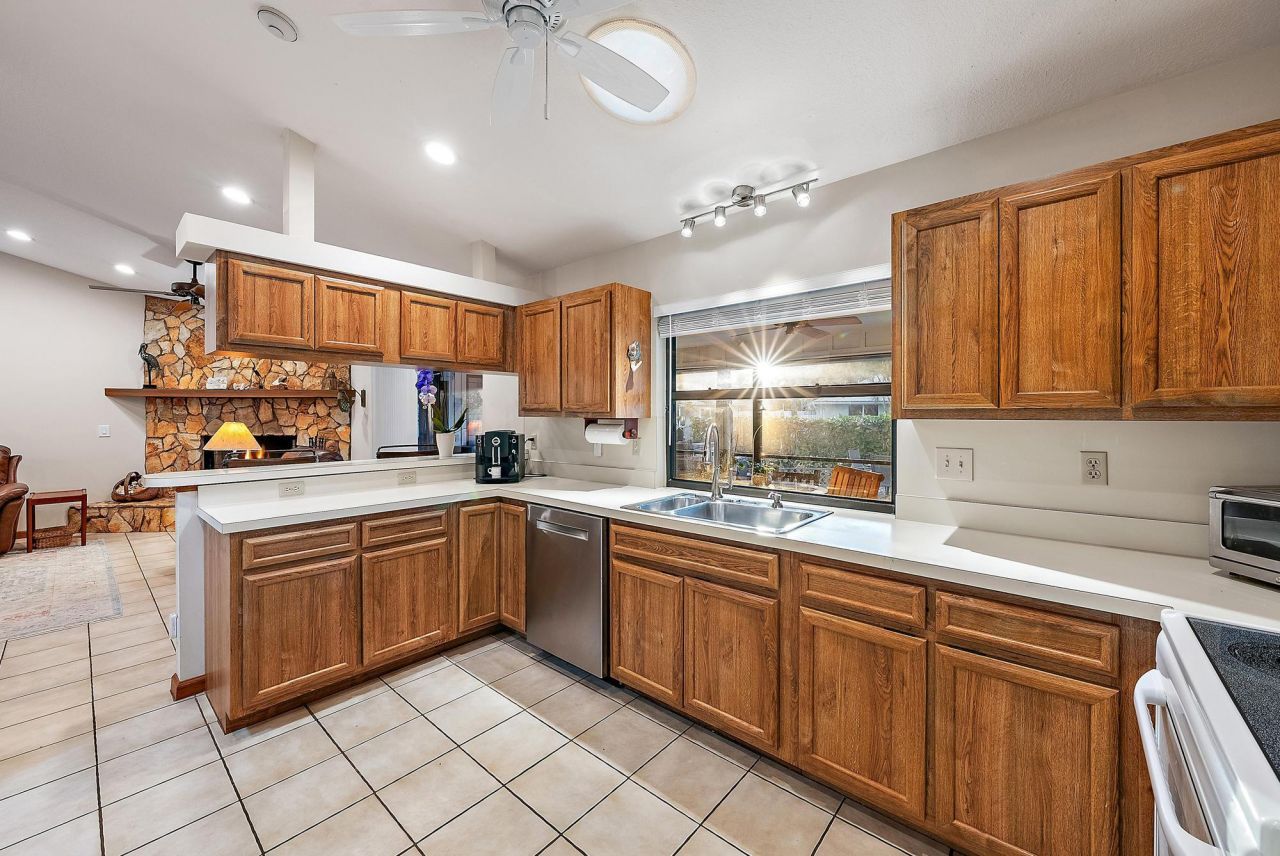 934 Penn Trail, Other, FL 33458 Photo