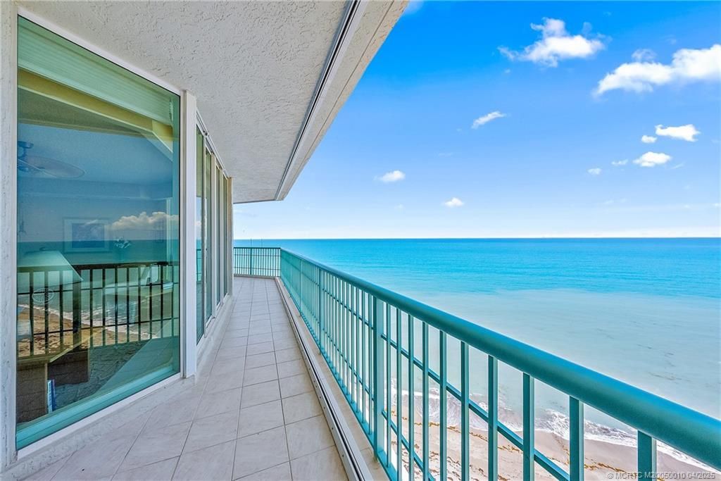 8650 S Ocean Drive, Unit PH-5, Jensen Beach, FL 34957 Photo