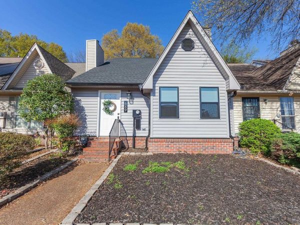 669 WALKER RD, Jackson, TN 38305