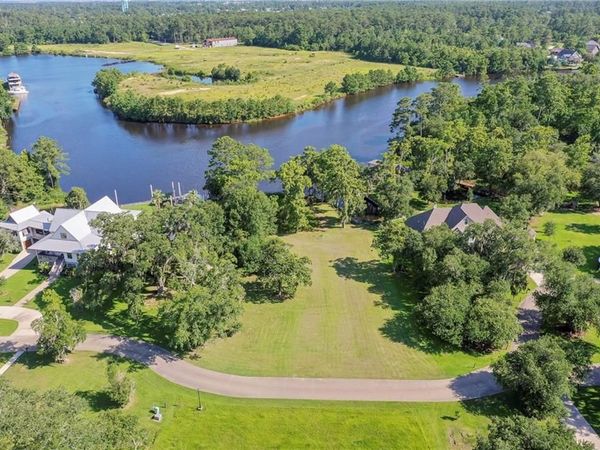 150 SERENITY Drive, Slidell, LA 70460