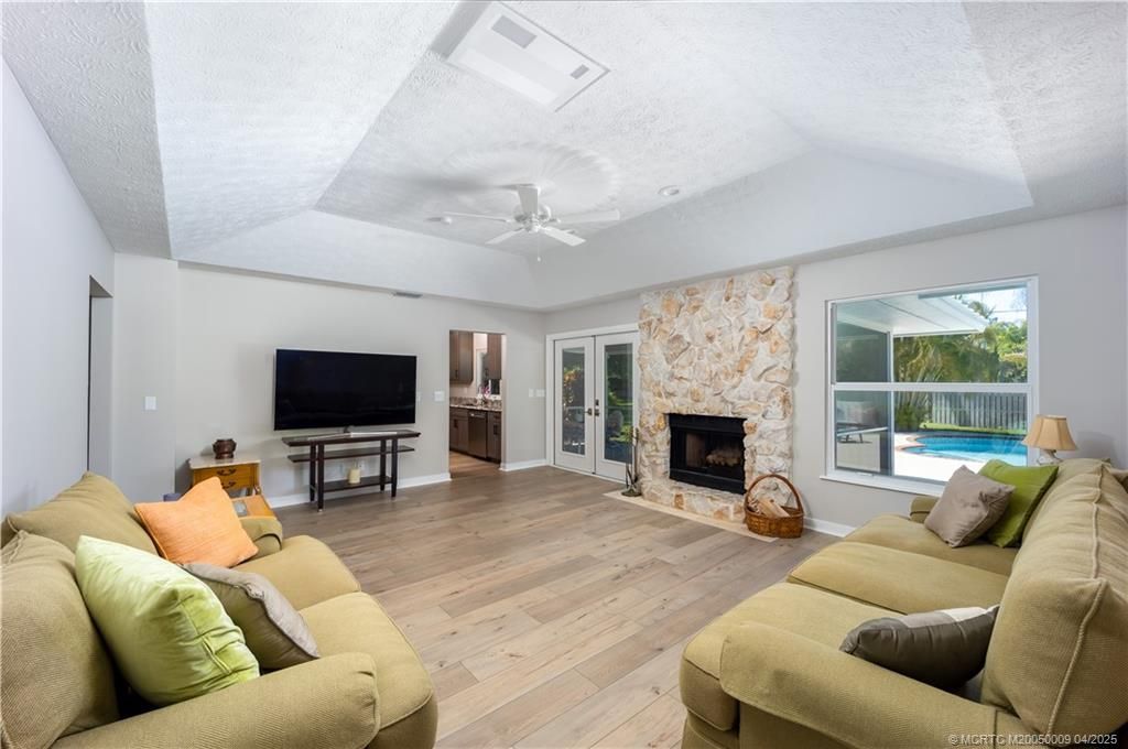 8475 SE Bayberry Terrace, Hobe Sound, FL 33455 Photo