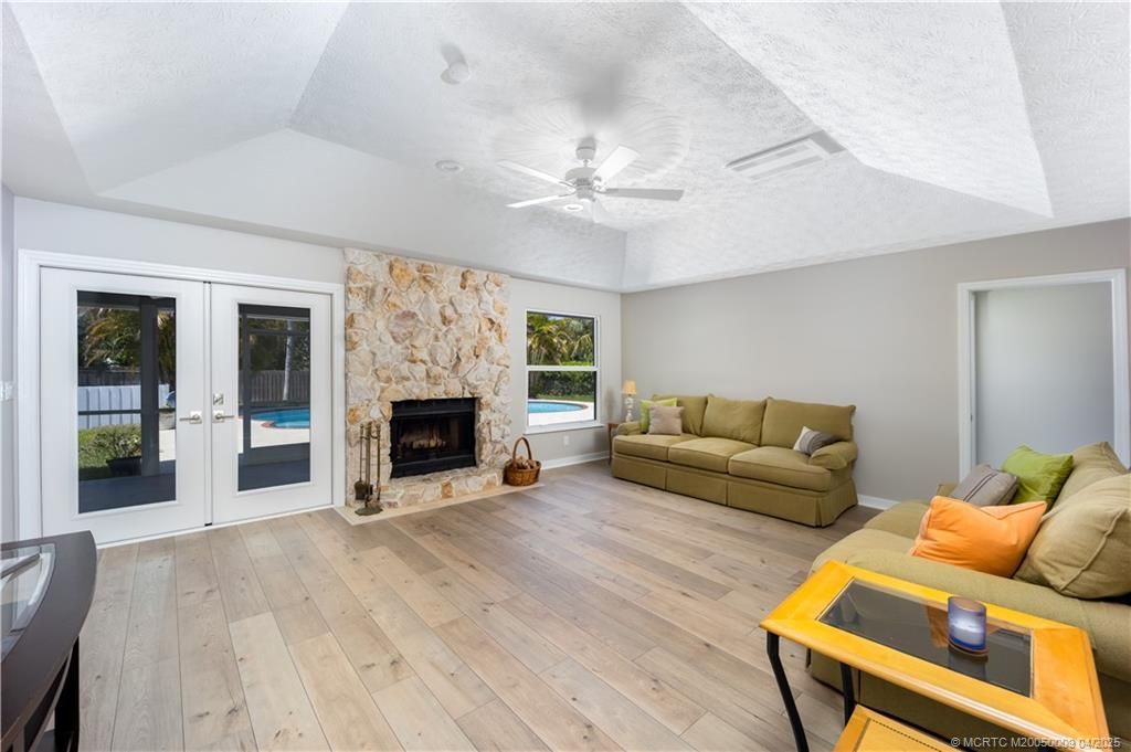 8475 SE Bayberry Terrace, Hobe Sound, FL 33455 Photo