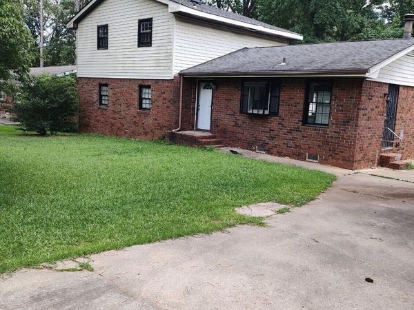 1217 Dove Court, Morrow, GA 30260