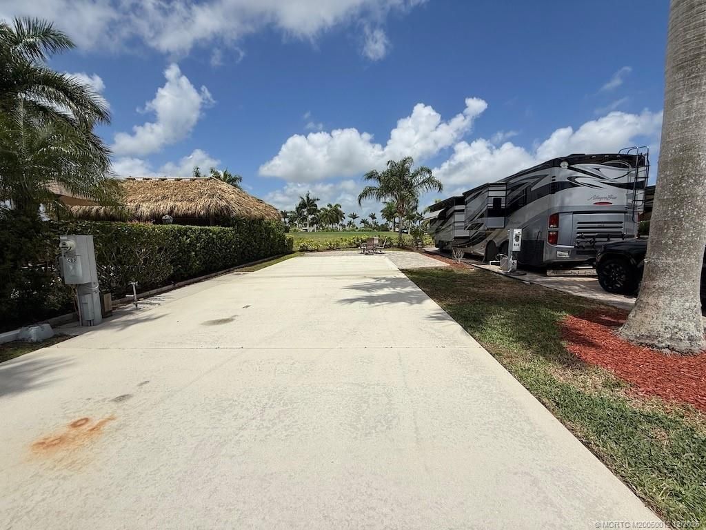 269 NW Hazard Way, Port Saint Lucie, FL 34986 Photo