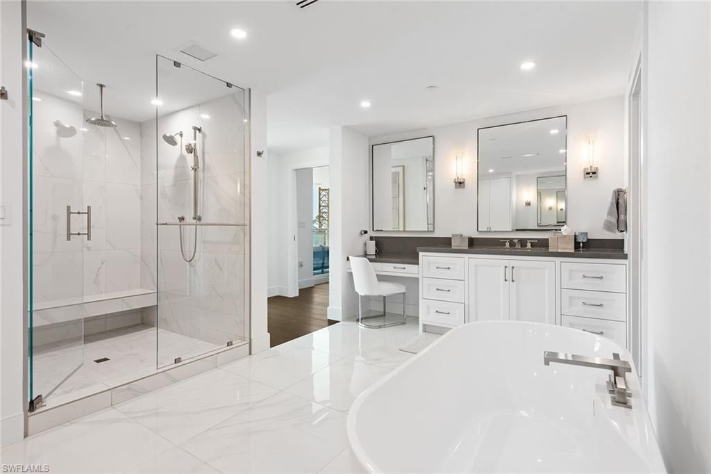 13945 Old Coast Rd, Unit 406, Naples, FL 34110 Photo