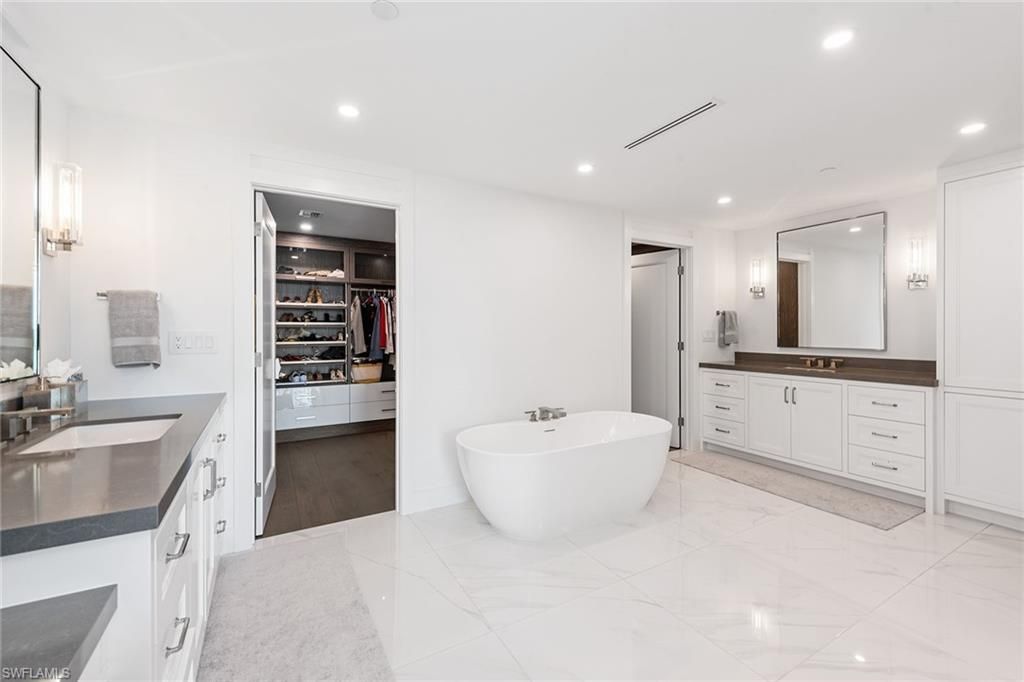 13945 Old Coast Rd, Unit 406, Naples, FL 34110 Photo
