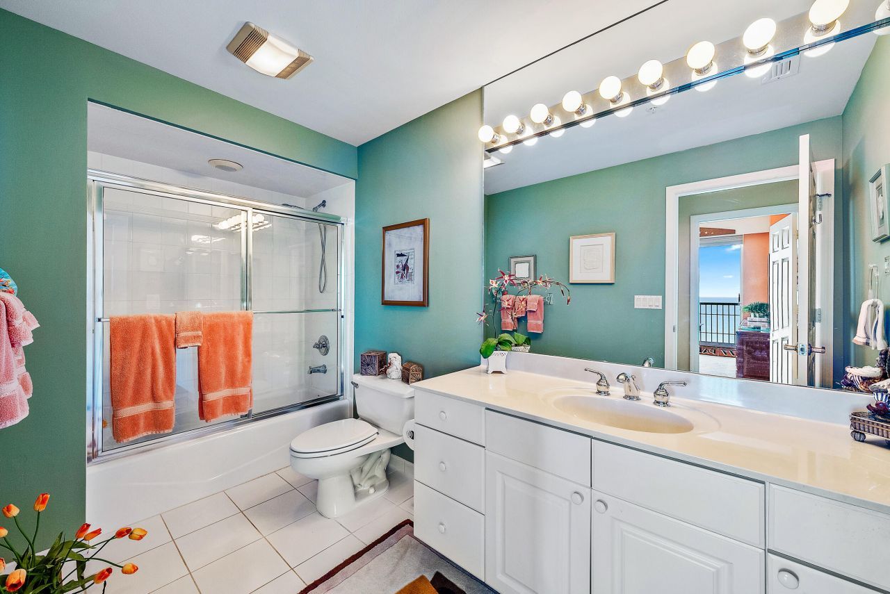 8650 S Ocean Drive, Unit Ph-5, Jensen Beach, FL 34957 Photo