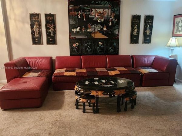 4350 Hillcrest Dr, Unit 807, Hollywood, FL 33021