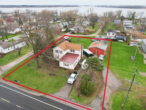 7121 E Harbor Road, Marblehead, OH 43440