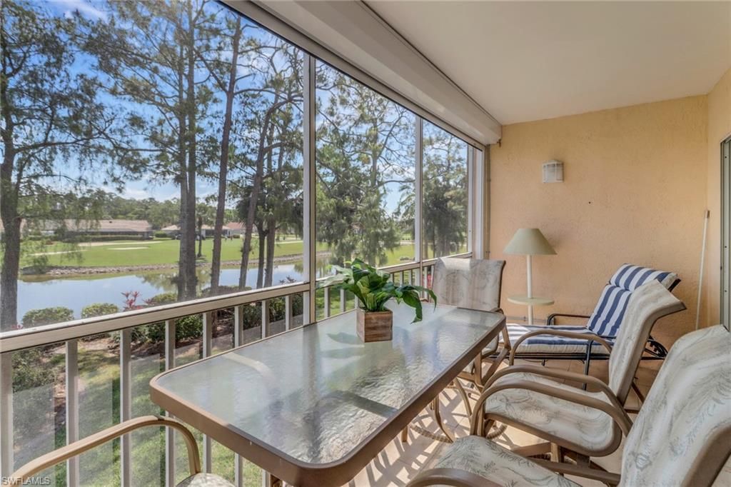 5985 Bloomfield Cir, Unit D203, Naples, FL 34112 Photo