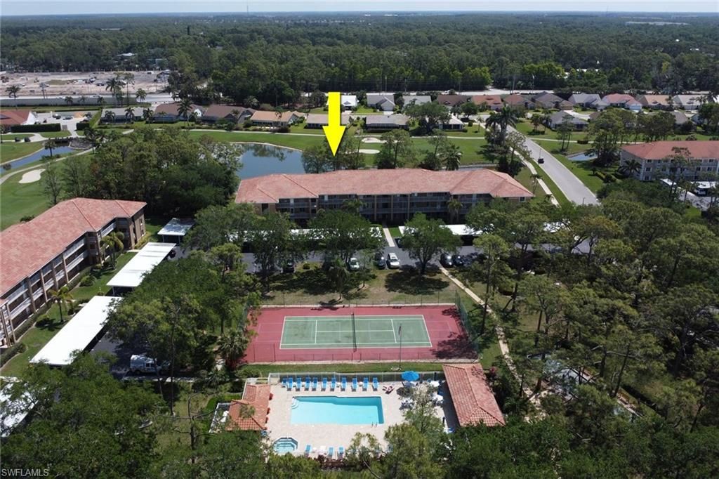 5985 Bloomfield Cir, Unit D203, Naples, FL 34112 Photo