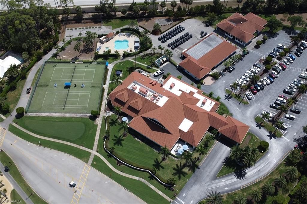 5985 Bloomfield Cir, Unit D203, Naples, FL 34112 Photo