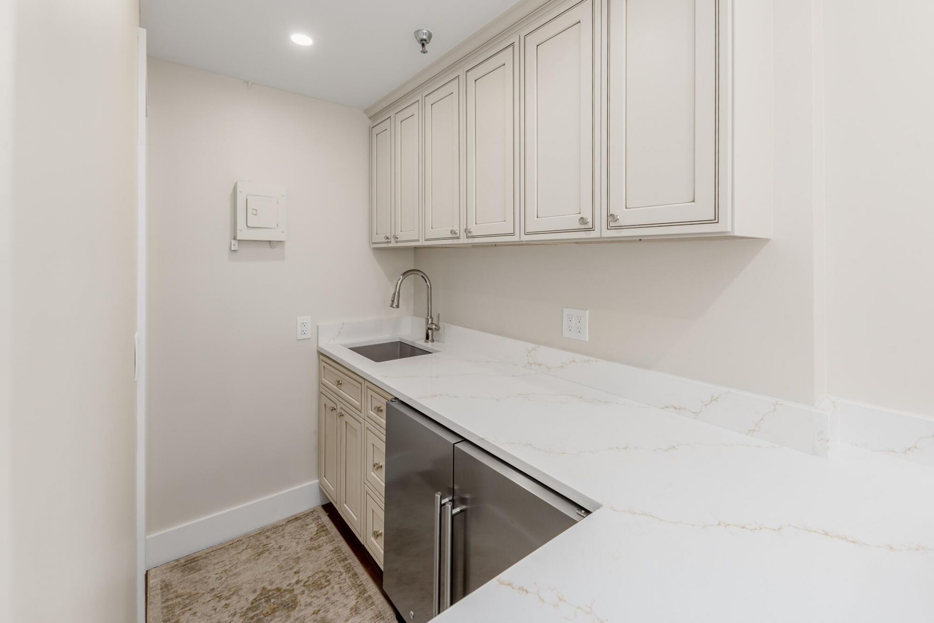 235 Sunrise Avenue, Unit 2211, Palm Beach, FL 33480 Photo