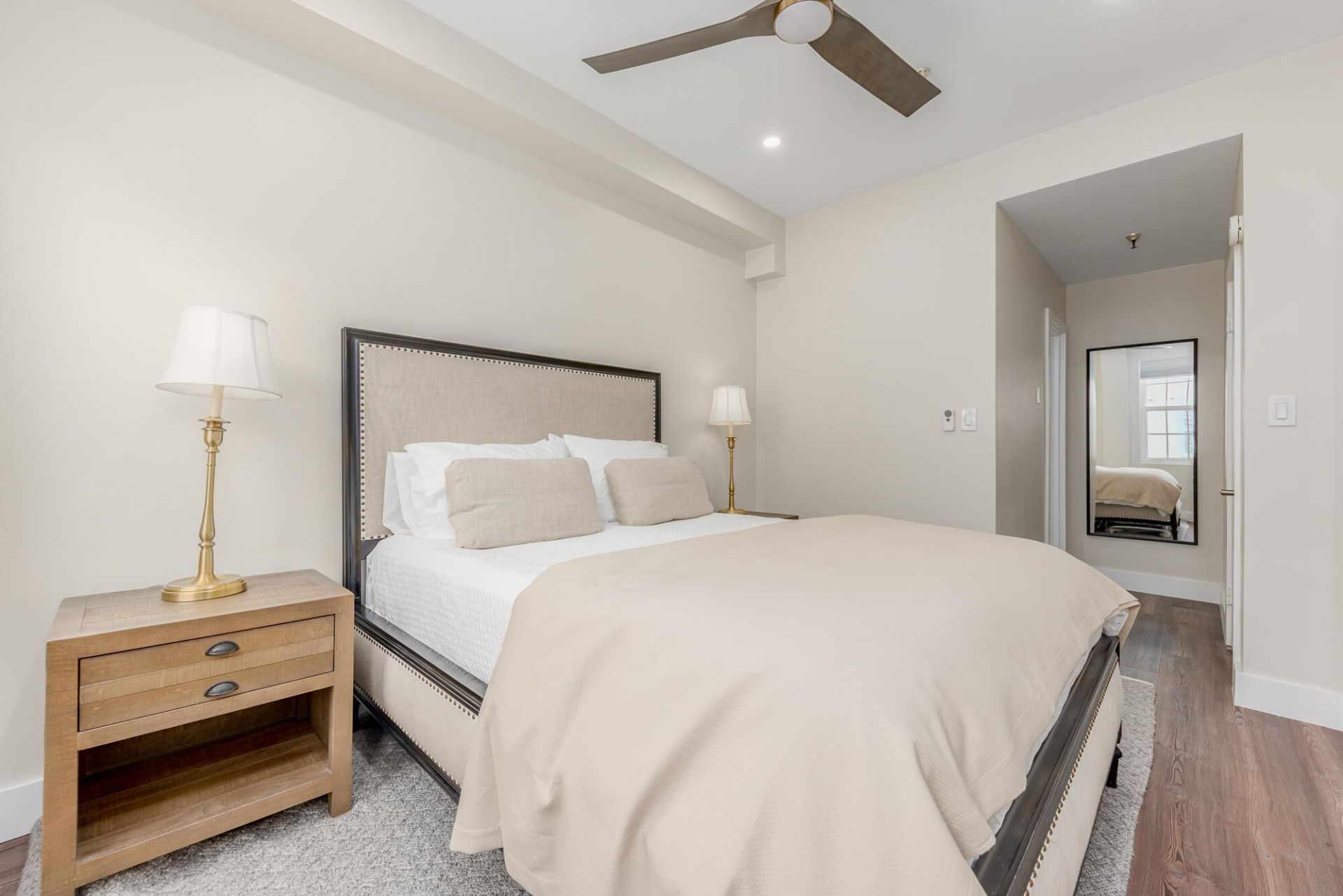 235 Sunrise Avenue, Unit 2211, Palm Beach, FL 33480 Photo