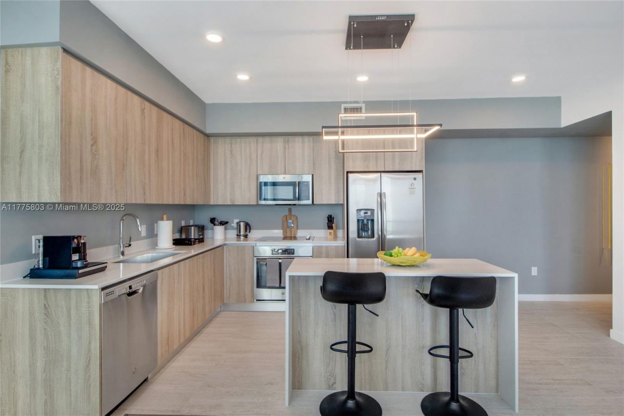 3900 Biscayne Blvd, Unit N-1001, Miami, FL 33137 Photo