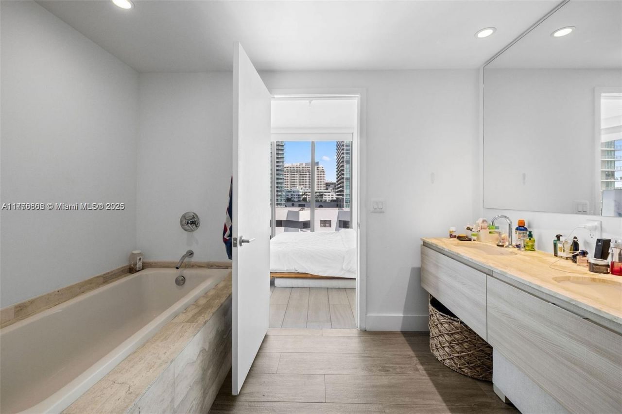 2900 NE 7th Ave, Unit 901, Miami, FL 33137 Photo