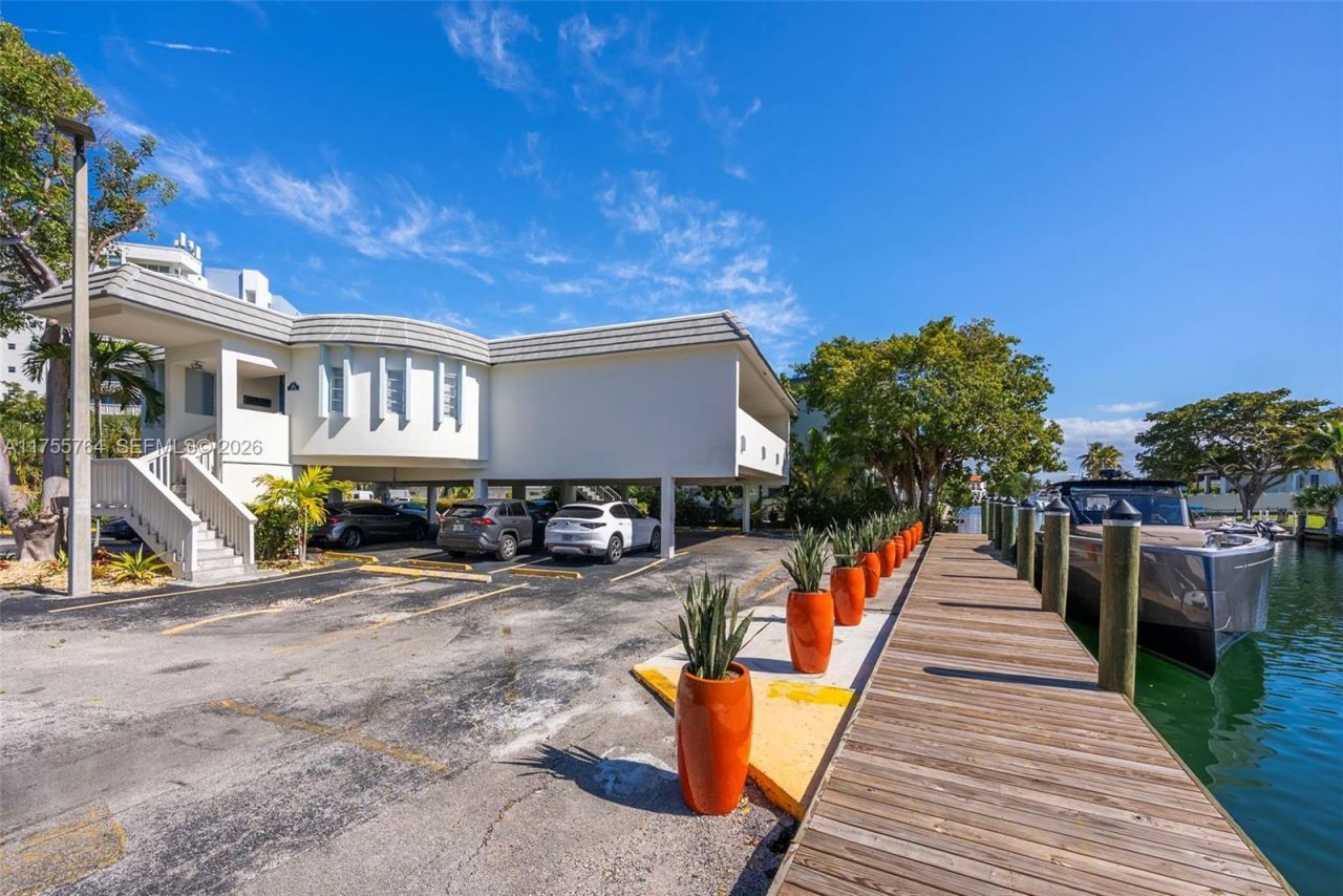 13131 Ixora Ct, Unit A-1, A-2,, North Miami, FL 33181 Photo