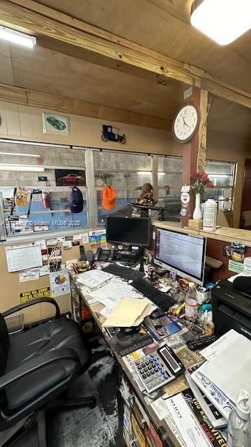 3838 Shipping Ave, Miami, FL 33146 Photo